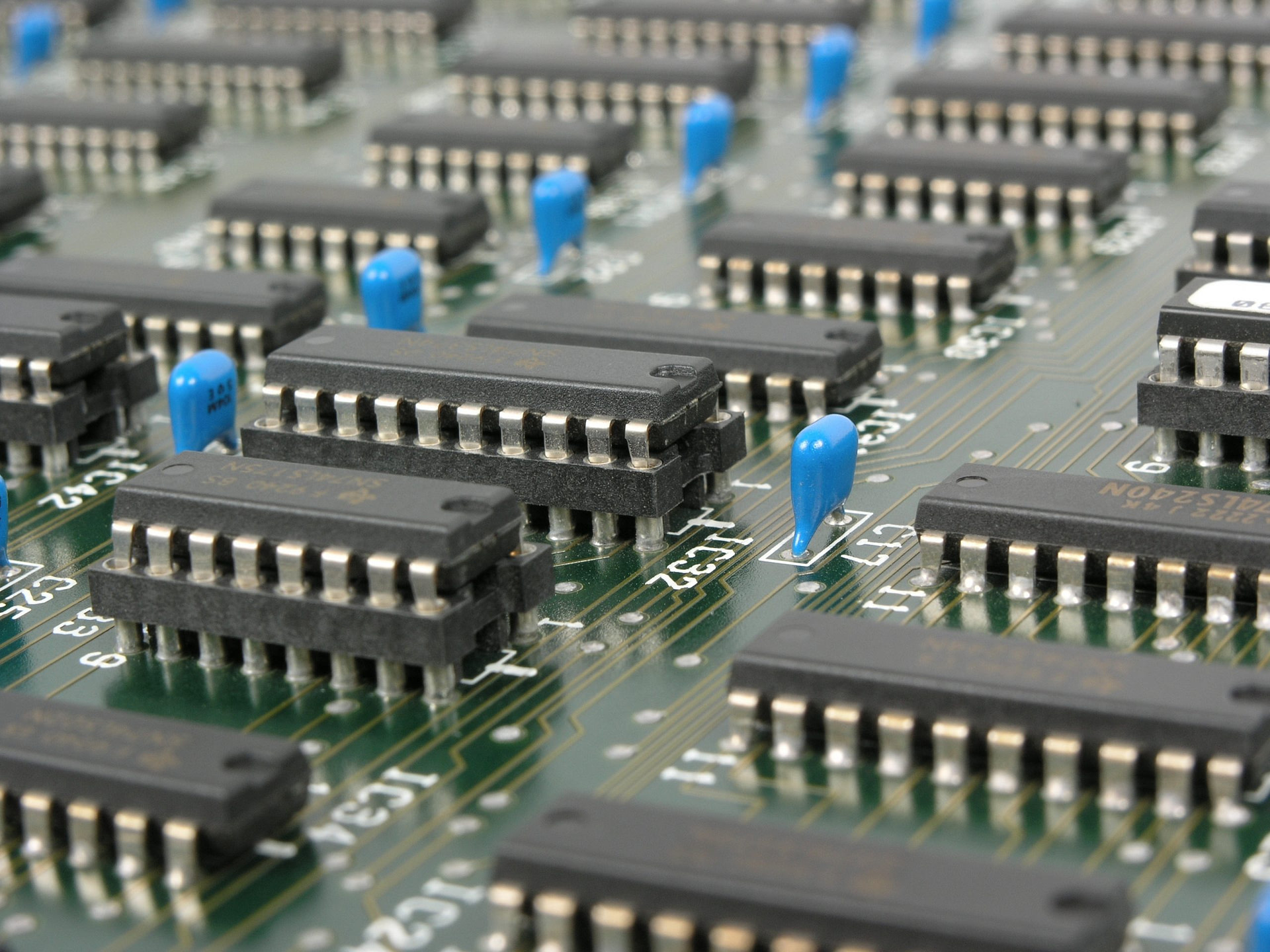 Electronic Kitting Service